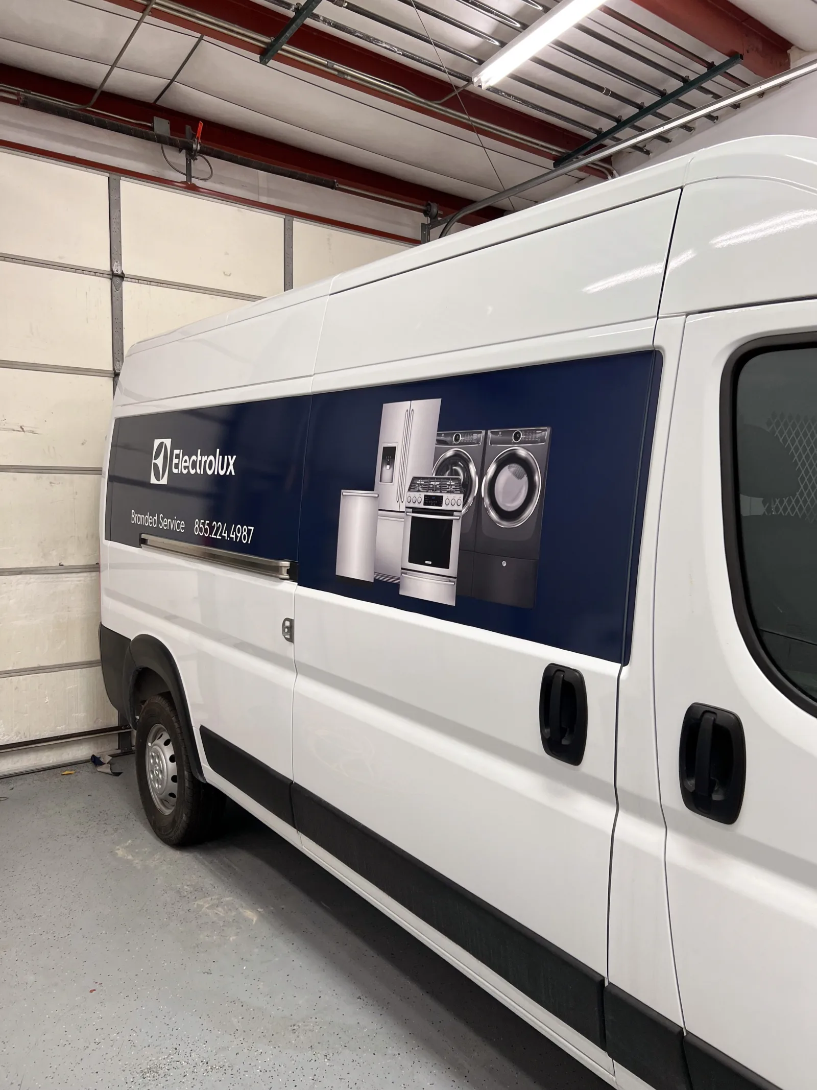 Vehicle Graphics and Wraps