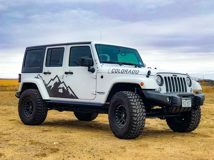 Vehicle Graphics and Wraps